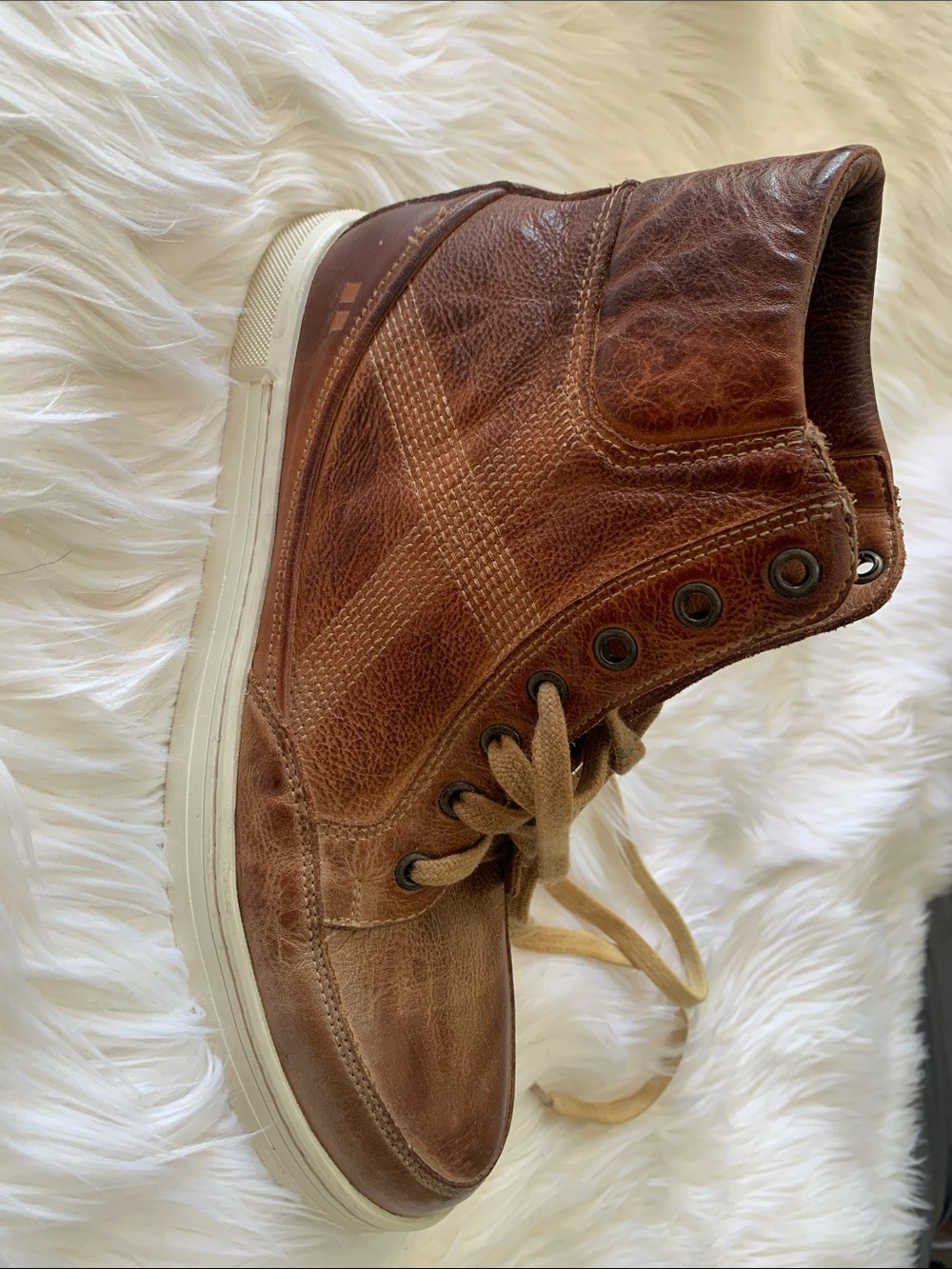 Bed Stu Men's Brown Leather Chukka Boots with White Sole